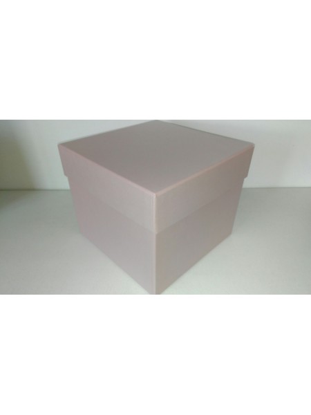 Подарочная коробка розовая  (квадрат)